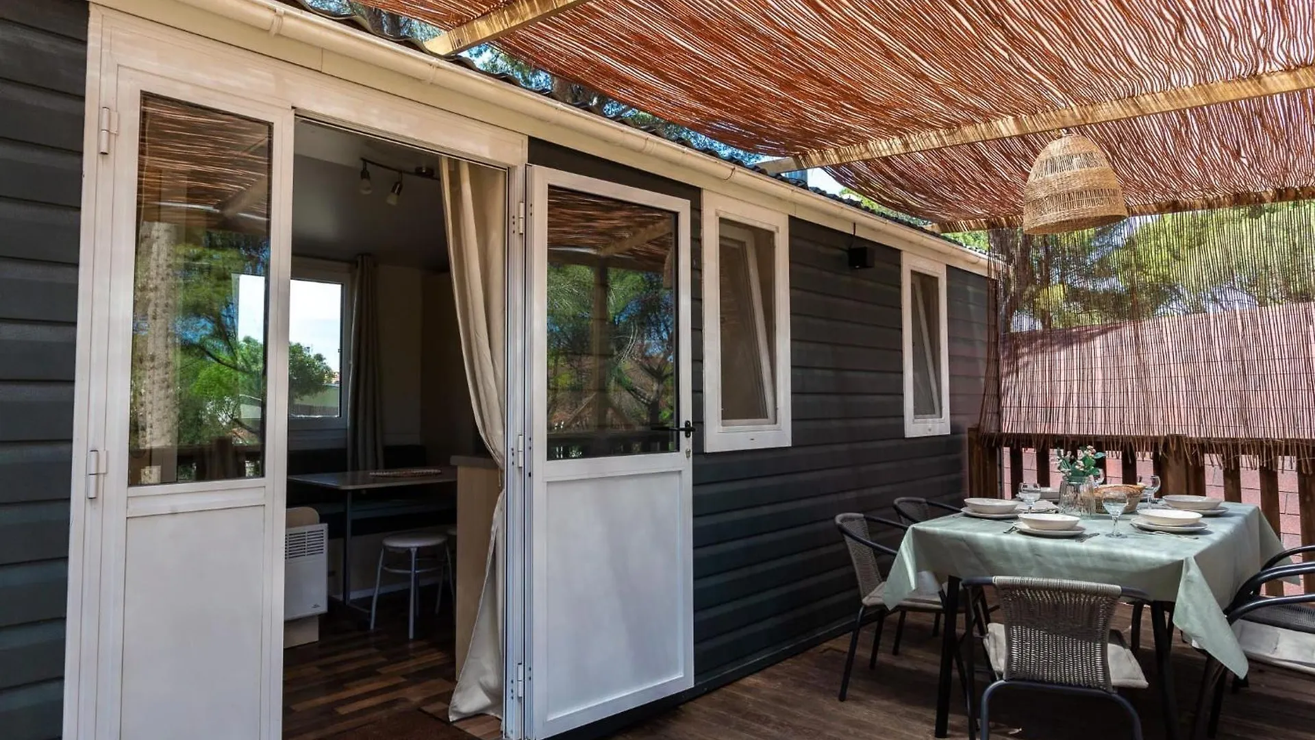 Holiday home Bungalows Tia Polly & Indiana Jones & Yoko Ono L'Escala Spain