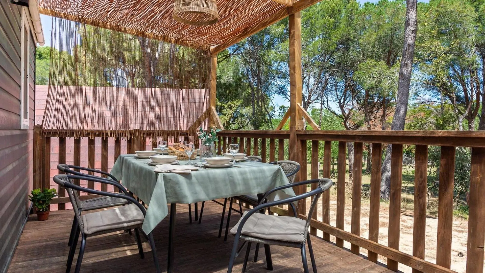 Tatil Evi Bungalows Tia Polly & Indiana Jones & Yoko Ono L' Escala